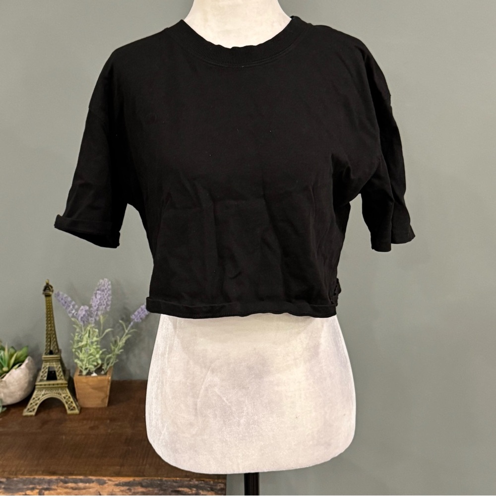 Zara Cropped Short Sleeve